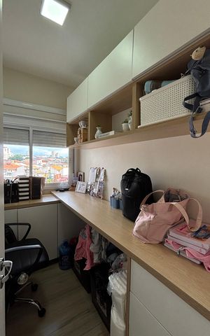 Apartamento à venda com 80m², 3 quartos e 2 vagasEscritório