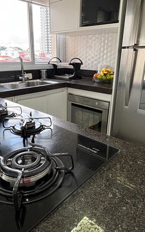 Apartamento à venda com 80m², 3 quartos e 2 vagasCozinha