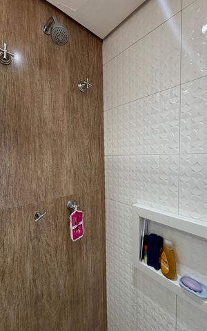 Apartamento à venda com 80m², 3 quartos e 2 vagasBanheiro da Suíte
