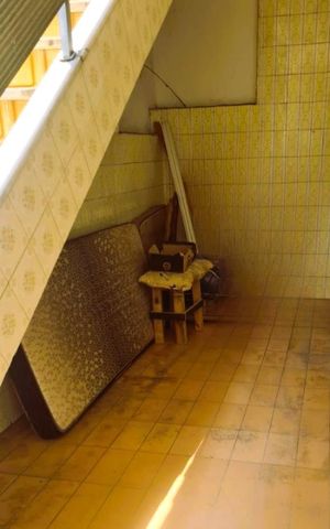 Casa à venda com 175m², 3 quartos e sem vaga Casa à venda com 175m², 3 quartos e sem vagaÁrea Externa