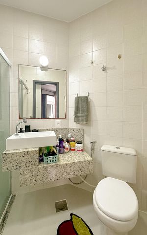 Casa de condomínio para alugar com 112m², 3 quartos e 2 vagasBanheiro da Suíte
