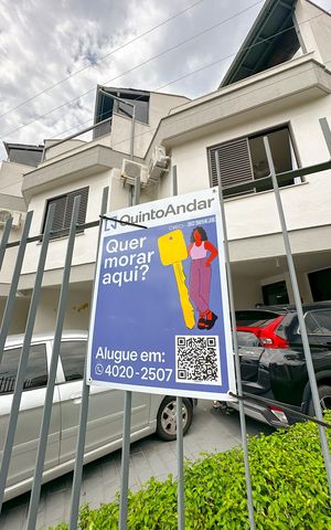 Casa de condomínio para alugar com 112m², 3 quartos e 2 vagasPlaquinha