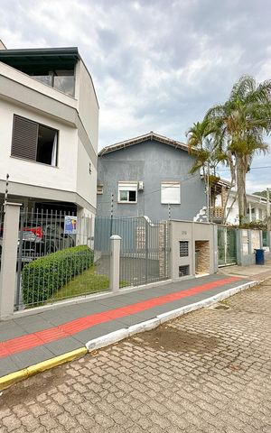 Casa de condomínio para alugar com 112m², 3 quartos e 2 vagasVista da Rua