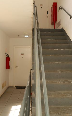 Apartamento para alugar com 39m², 2 quartos e sem vagaÁrea comum - Saguão do andar