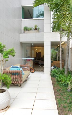 Apartamento à venda com 318m², 3 quartos e 3 vagas Apartamento à venda com 318m², 3 quartos e 3 vagasÁrea Privada