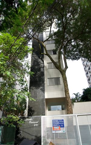 Apartamento à venda com 318m², 3 quartos e 3 vagas Apartamento à venda com 318m², 3 quartos e 3 vagasFachada do Prédio