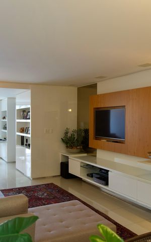 Apartamento à venda com 318m², 3 quartos e 3 vagas Apartamento à venda com 318m², 3 quartos e 3 vagasSala
