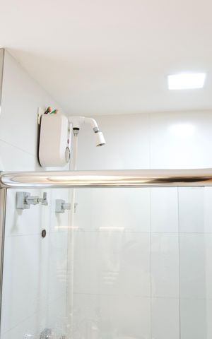Apartamento à venda com 318m², 3 quartos e 3 vagas Apartamento à venda com 318m², 3 quartos e 3 vagasBanheiro da Suíte