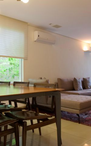 Apartamento à venda com 318m², 3 quartos e 3 vagas Apartamento à venda com 318m², 3 quartos e 3 vagasSala