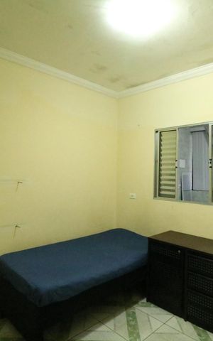 Casa à venda com 200m², 4 quartos e 1 vaga Casa à venda com 200m², 4 quartos e 1 vagaQuarto 2