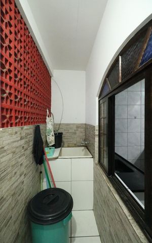 Casa à venda com 200m², 4 quartos e 1 vaga Casa à venda com 200m², 4 quartos e 1 vagaÁrea de Serviço
