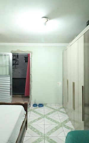 Casa à venda com 200m², 4 quartos e 1 vaga Casa à venda com 200m², 4 quartos e 1 vagaQuarto 3
