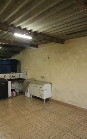 Casa à venda com 200m², 4 quartos e 1 vaga Casa à venda com 200m², 4 quartos e 1 vagaTerraço