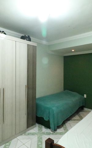 Casa à venda com 200m², 4 quartos e 1 vaga Casa à venda com 200m², 4 quartos e 1 vagaQuarto 3