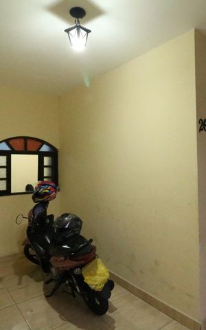 Casa à venda com 200m², 4 quartos e 1 vaga Casa à venda com 200m², 4 quartos e 1 vagaGaragem