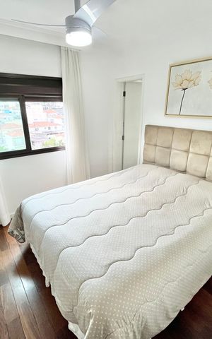 Apartamento à venda com 150m², 4 quartos e 3 vagas Apartamento à venda com 150m², 4 quartos e 3 vagasQuarto 4 - Suíte
