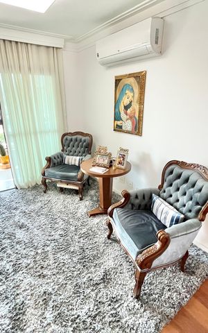 Apartamento à venda com 150m², 4 quartos e 3 vagas Apartamento à venda com 150m², 4 quartos e 3 vagasSala
