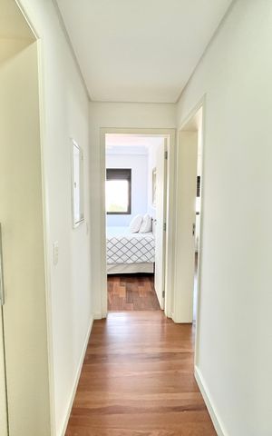 Apartamento à venda com 150m², 4 quartos e 3 vagas Apartamento à venda com 150m², 4 quartos e 3 vagasCorredor