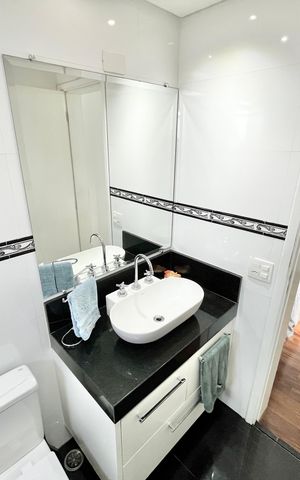 Apartamento à venda com 150m², 4 quartos e 3 vagas Apartamento à venda com 150m², 4 quartos e 3 vagasBanheiro da Suíte 4