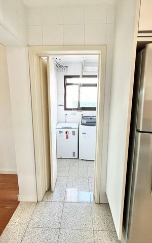 Apartamento à venda com 150m², 4 quartos e 3 vagas Apartamento à venda com 150m², 4 quartos e 3 vagasCozinha
