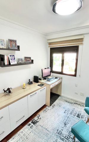 Apartamento à venda com 150m², 4 quartos e 3 vagas Apartamento à venda com 150m², 4 quartos e 3 vagasQuarto 1 - Escritório