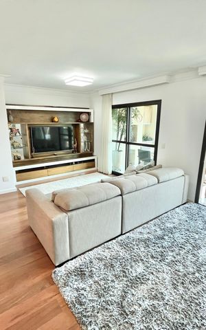 Apartamento à venda com 150m², 4 quartos e 3 vagas Apartamento à venda com 150m², 4 quartos e 3 vagasSala