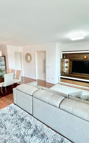 Apartamento à venda com 150m², 4 quartos e 3 vagas Apartamento à venda com 150m², 4 quartos e 3 vagasSala