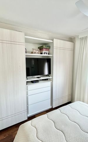 Apartamento à venda com 150m², 4 quartos e 3 vagas Apartamento à venda com 150m², 4 quartos e 3 vagasQuarto 4 - Suíte
