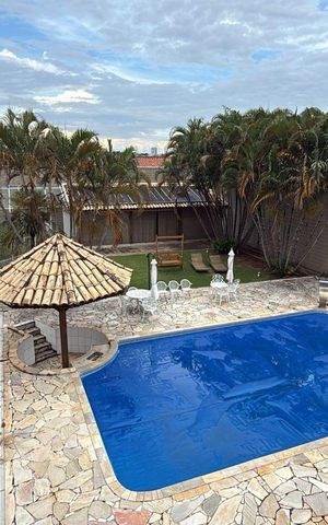 Casa à venda com 838m², 5 quartos e 12 vagas