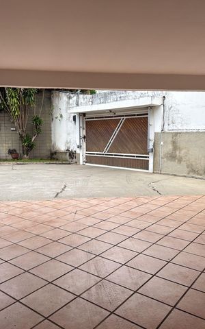 Casa à venda com 838m², 5 quartos e 12 vagas