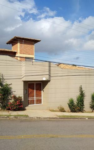 Casa à venda com 838m², 5 quartos e 12 vagas