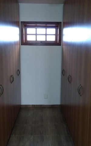 Casa à venda com 838m², 5 quartos e 12 vagas