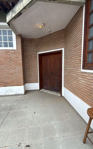 Casa à venda com 838m², 5 quartos e 12 vagas