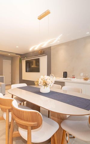 Apartamento à venda com 76m², 2 quartos e 1 vagaSala - Varanda