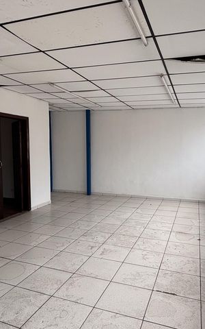 Casa para alugar com 450m², 5 quartos e 6 vagas Casa para alugar com 450m², 5 quartos e 6 vagasVaranda da Sala 3