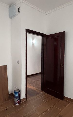 Casa para alugar com 450m², 5 quartos e 6 vagas Casa para alugar com 450m², 5 quartos e 6 vagasQuarto 1
