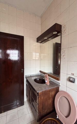 Casa para alugar com 450m², 5 quartos e 6 vagas Casa para alugar com 450m², 5 quartos e 6 vagasBanheiro da Suíte 2