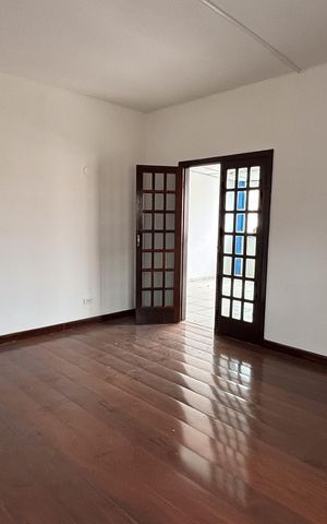 Casa para alugar com 450m², 5 quartos e 6 vagas Casa para alugar com 450m², 5 quartos e 6 vagasSala 3