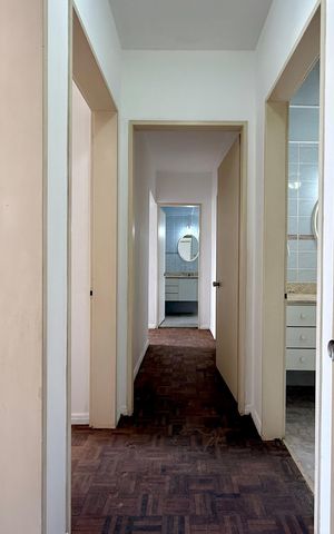 Apartamento à venda com 129m², 3 quartos e 1 vaga Apartamento à venda com 129m², 3 quartos e 1 vagaCorredor Quartos