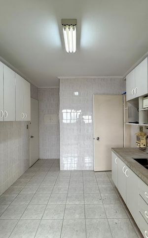 Apartamento à venda com 129m², 3 quartos e 1 vaga Apartamento à venda com 129m², 3 quartos e 1 vagaCozinha