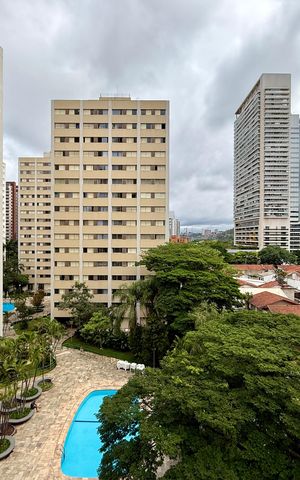 Apartamento à venda com 129m², 3 quartos e 1 vaga Apartamento à venda com 129m², 3 quartos e 1 vagaVista Quarto 2