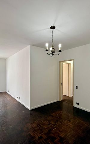 Apartamento à venda com 129m², 3 quartos e 1 vaga Apartamento à venda com 129m², 3 quartos e 1 vagaSala