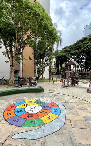 Apartamento à venda com 129m², 3 quartos e 1 vaga Apartamento à venda com 129m², 3 quartos e 1 vagaMercadinho