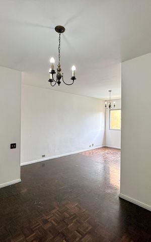 Apartamento à venda com 129m², 3 quartos e 1 vaga Apartamento à venda com 129m², 3 quartos e 1 vagaSala