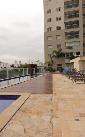 Apartamento à venda com 92m², 2 quartos e 1 vagaÁrea Comum - Piscina