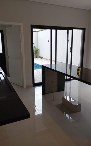 Casa de condomínio à venda com 150m², 3 quartos e 2 vagas Casa de condomínio à venda com 150m², 3 quartos e 2 vagasCozinha