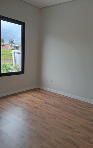 Casa de condomínio à venda com 150m², 3 quartos e 2 vagas Casa de condomínio à venda com 150m², 3 quartos e 2 vagasQuarto