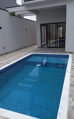Casa de condomínio à venda com 150m², 3 quartos e 2 vagas Casa de condomínio à venda com 150m², 3 quartos e 2 vagasÁrea externa