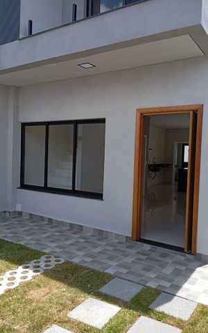 Casa de condomínio à venda com 150m², 3 quartos e 2 vagas Casa de condomínio à venda com 150m², 3 quartos e 2 vagasÁrea externa