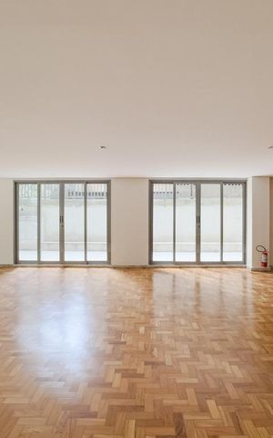 Apartamento para alugar com 120m², 3 quartos e 1 vagaÁrea comum - Salão de festas